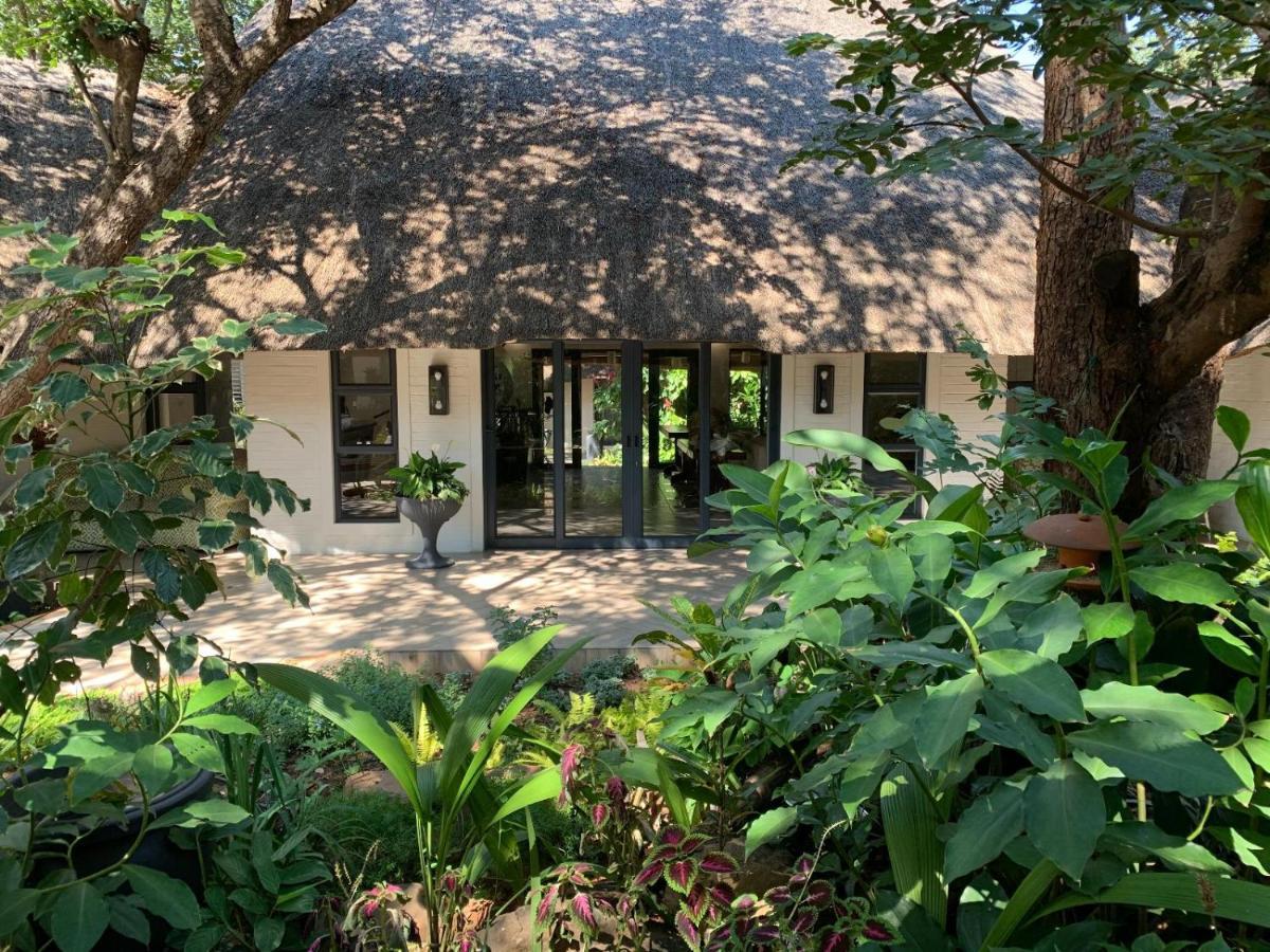 Pamarah Lodge Victoria Falls Ngoại thất bức ảnh