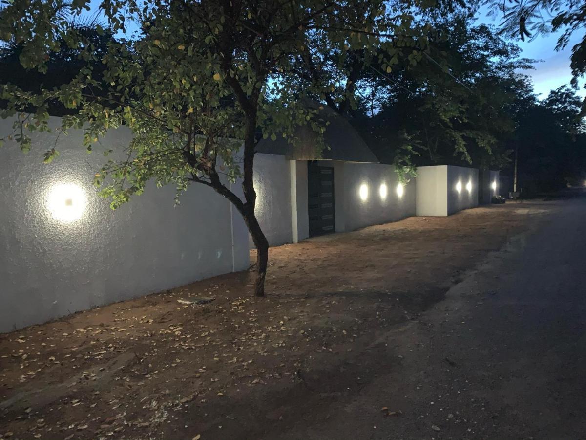 Pamarah Lodge Victoria Falls Ngoại thất bức ảnh