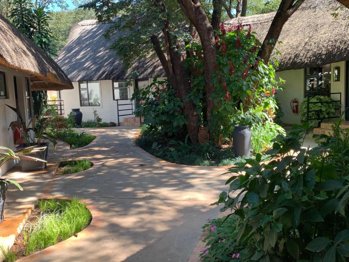 Pamarah Lodge Victoria Falls Ngoại thất bức ảnh