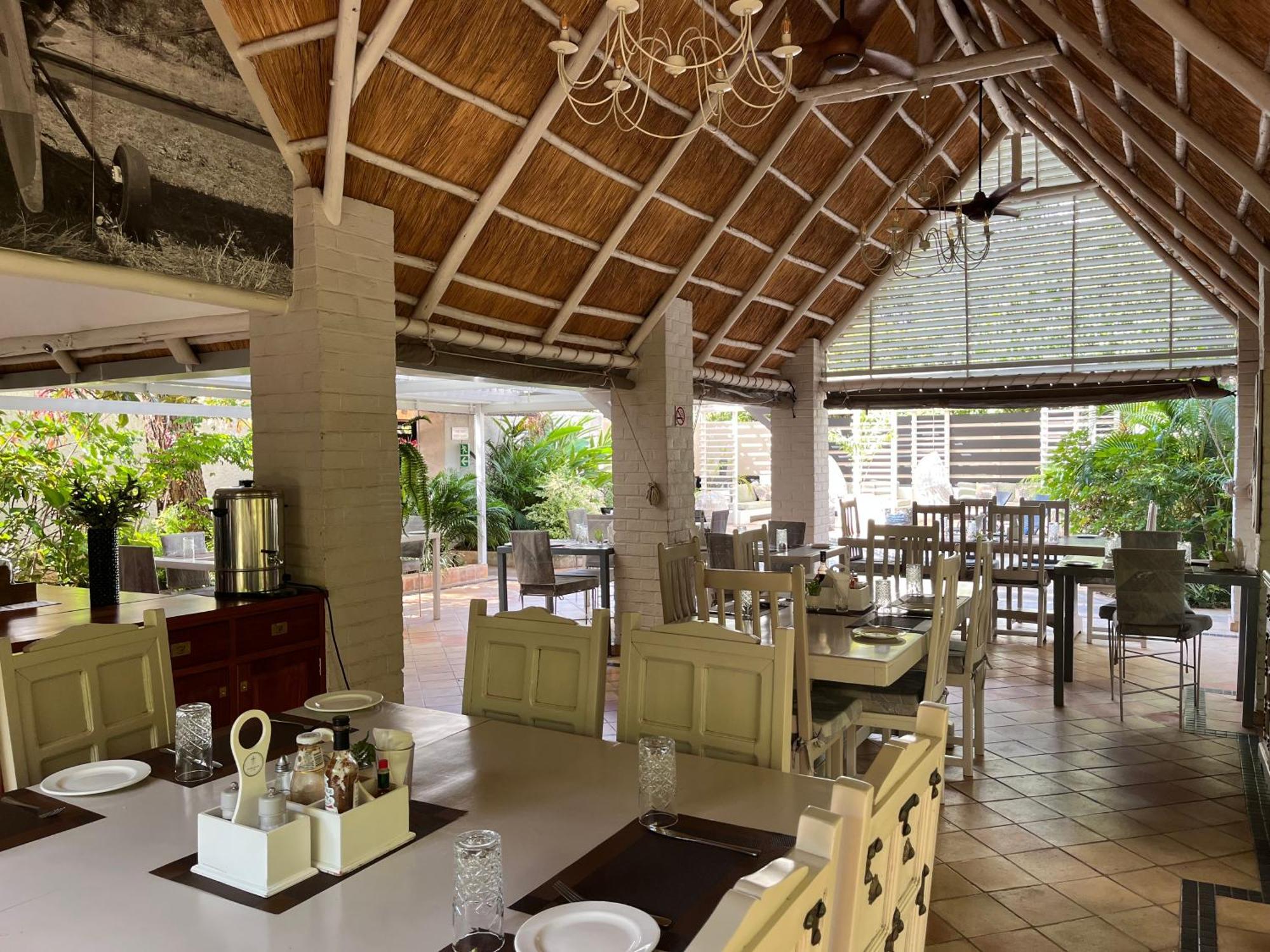 Pamarah Lodge Victoria Falls Ngoại thất bức ảnh